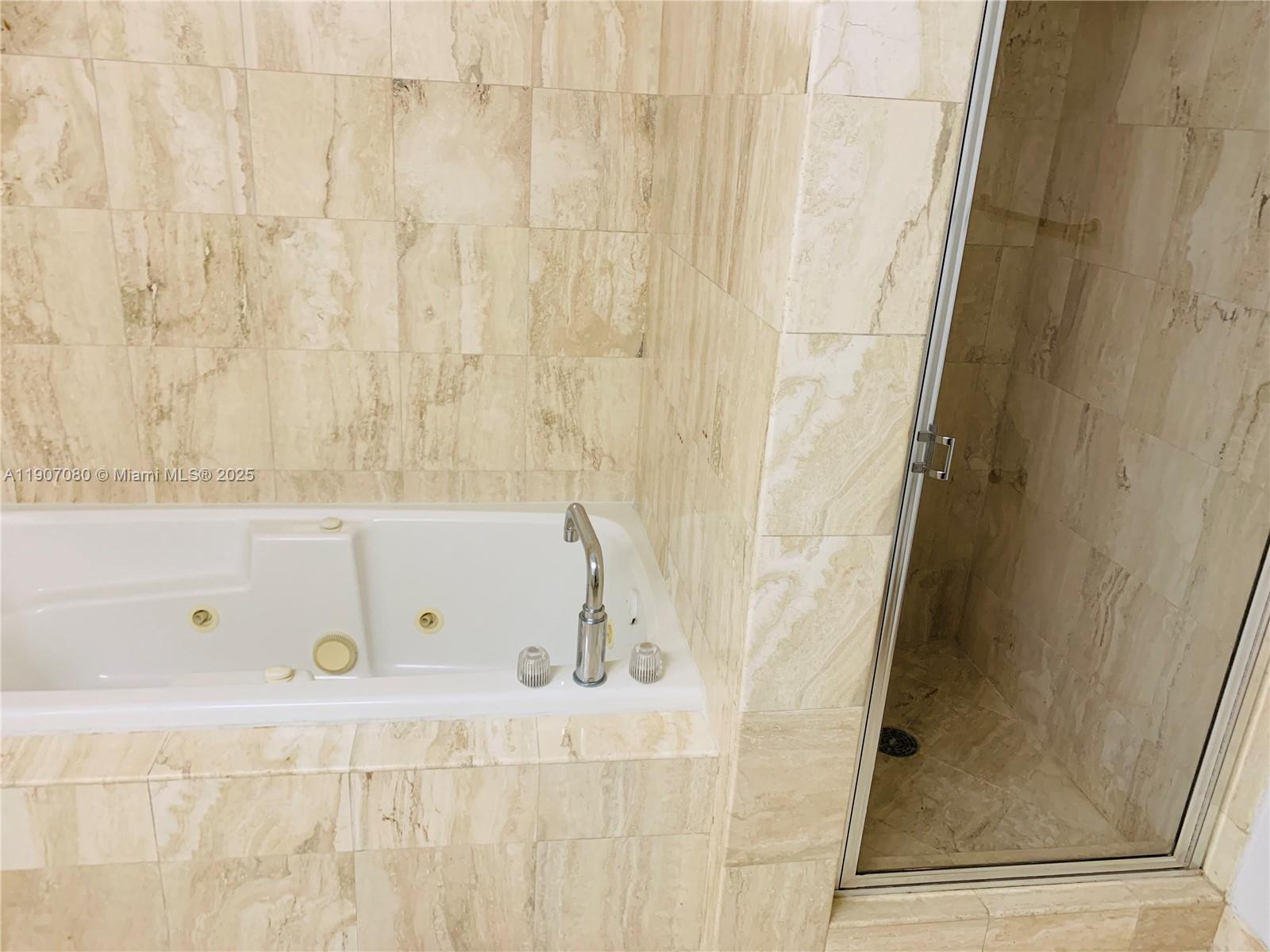 1800 Sunset Harbour Dr #1505, Miami Beach FL 33139