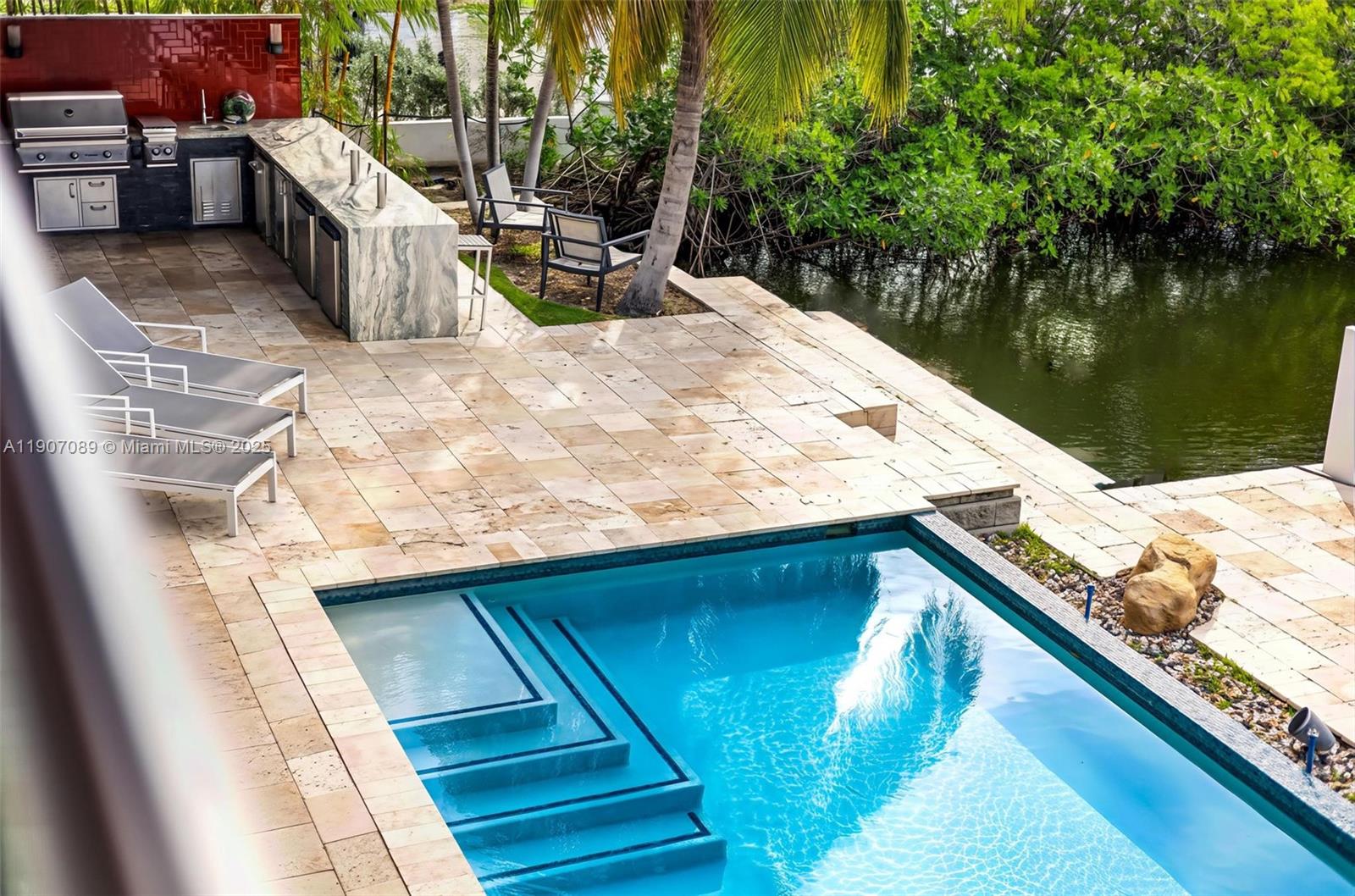 300 Royal Plaza Dr #0, Fort Lauderdale FL 33301