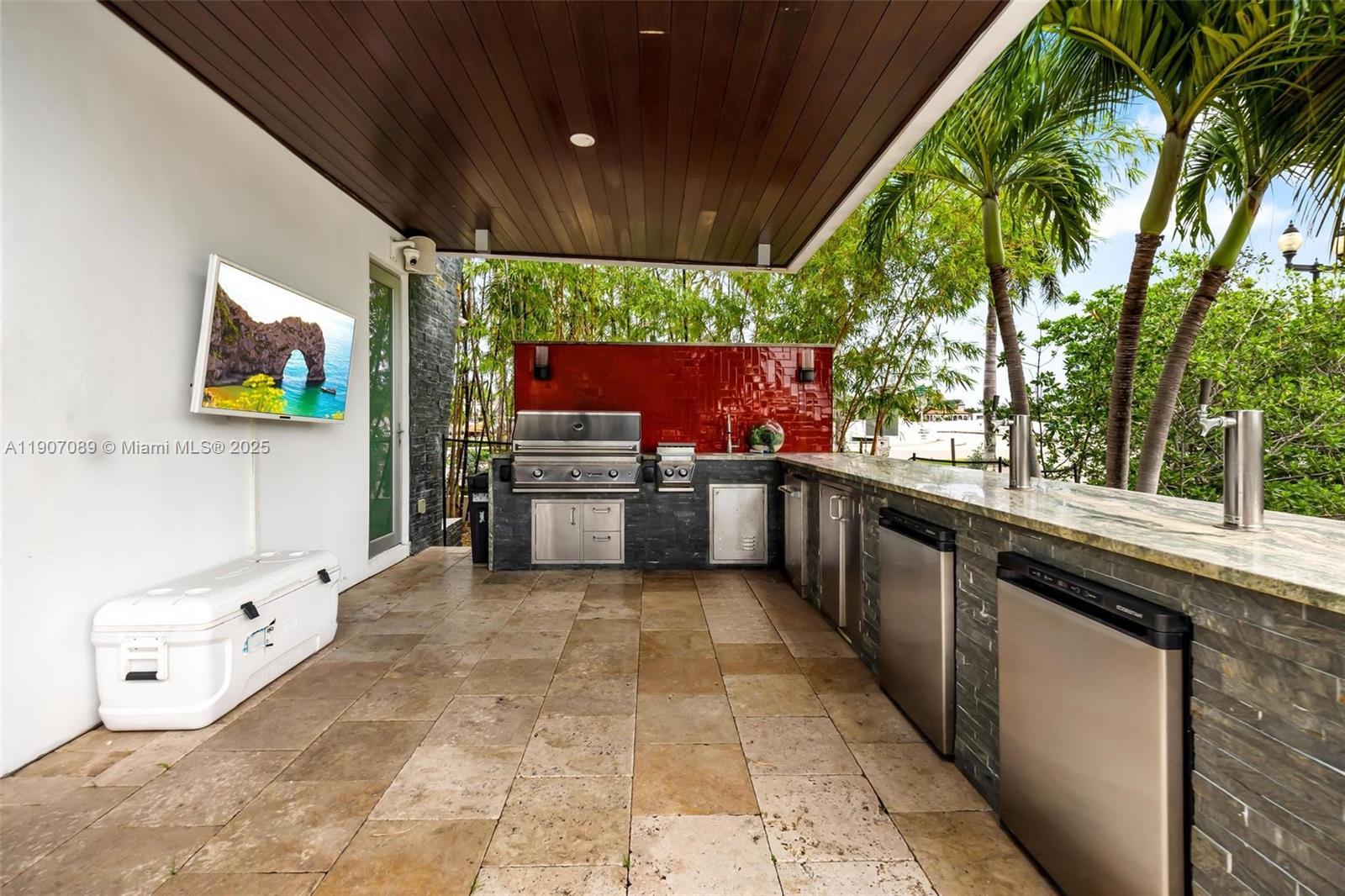 300 Royal Plaza Dr #0, Fort Lauderdale FL 33301
