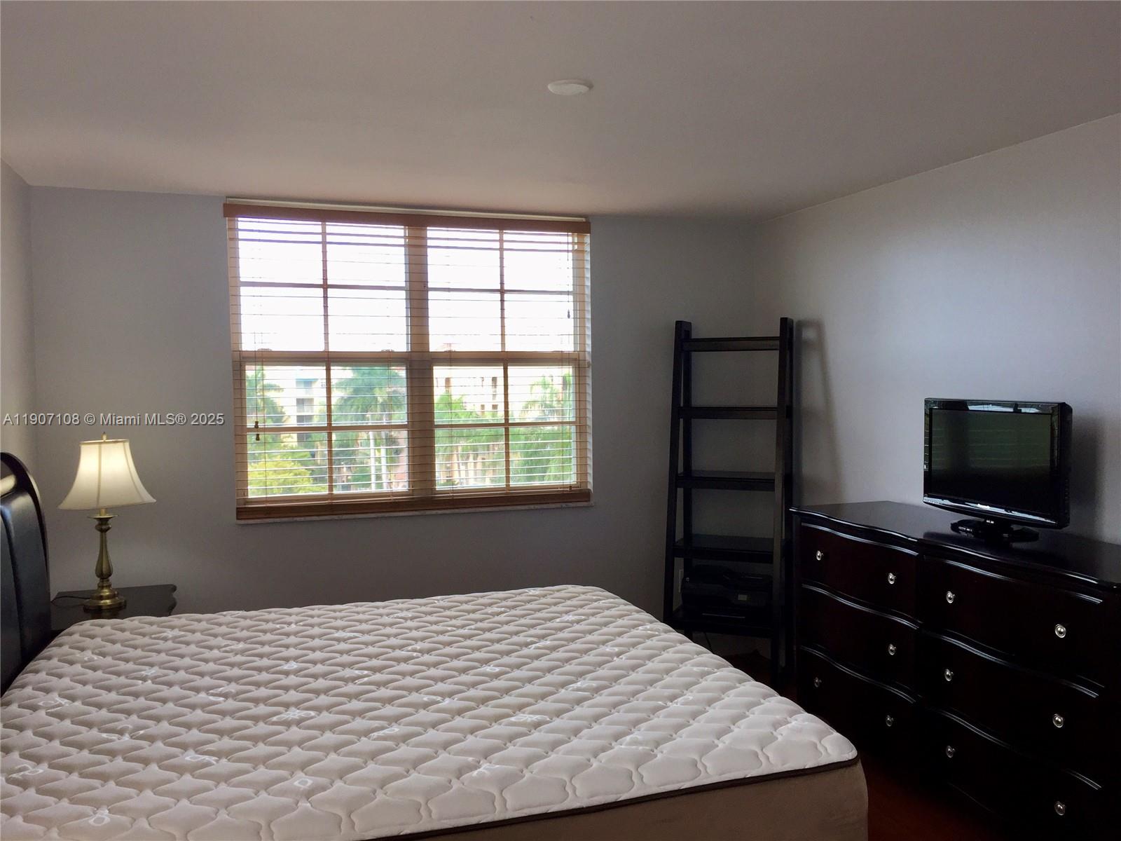 19555 E Country Club Dr #8607, Aventura FL 33180