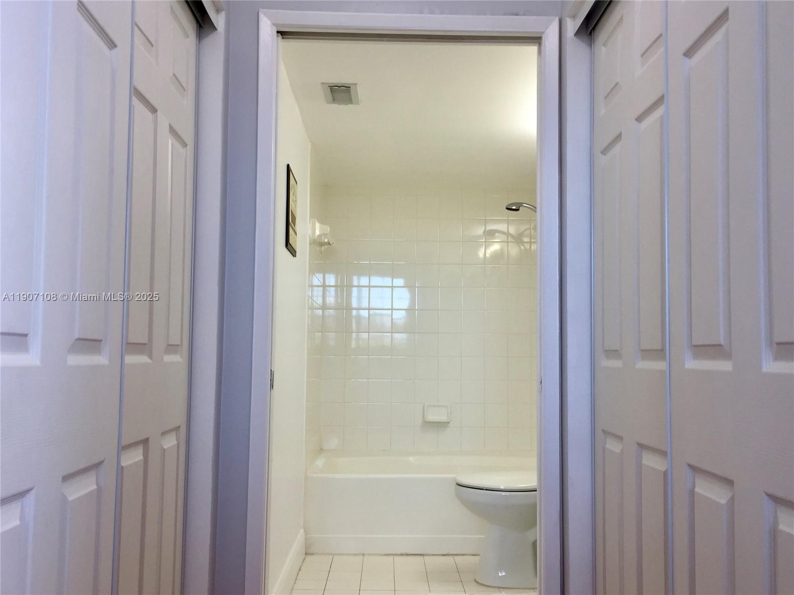 19555 E Country Club Dr #8607, Aventura FL 33180