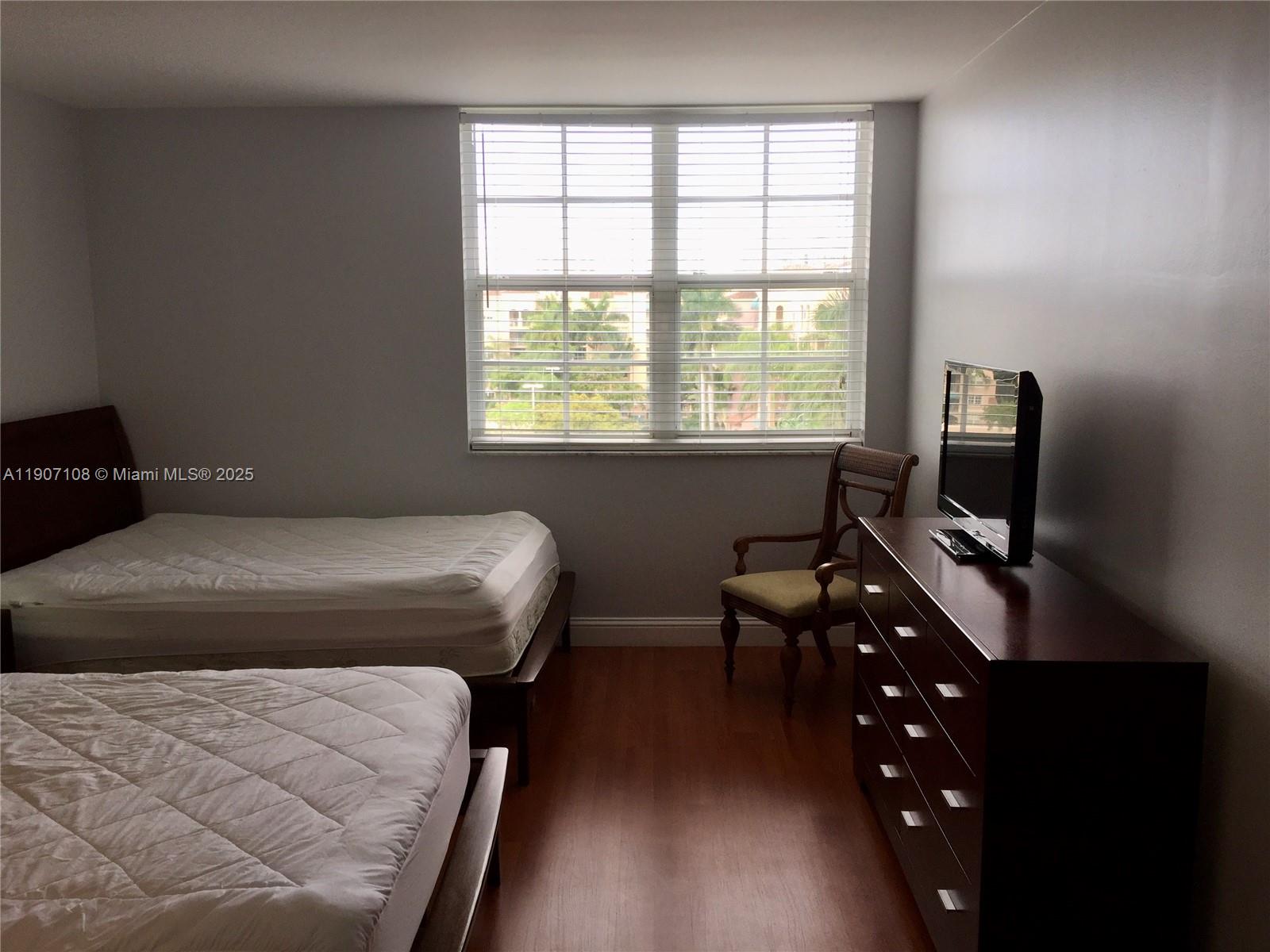19555 E Country Club Dr #8607, Aventura FL 33180