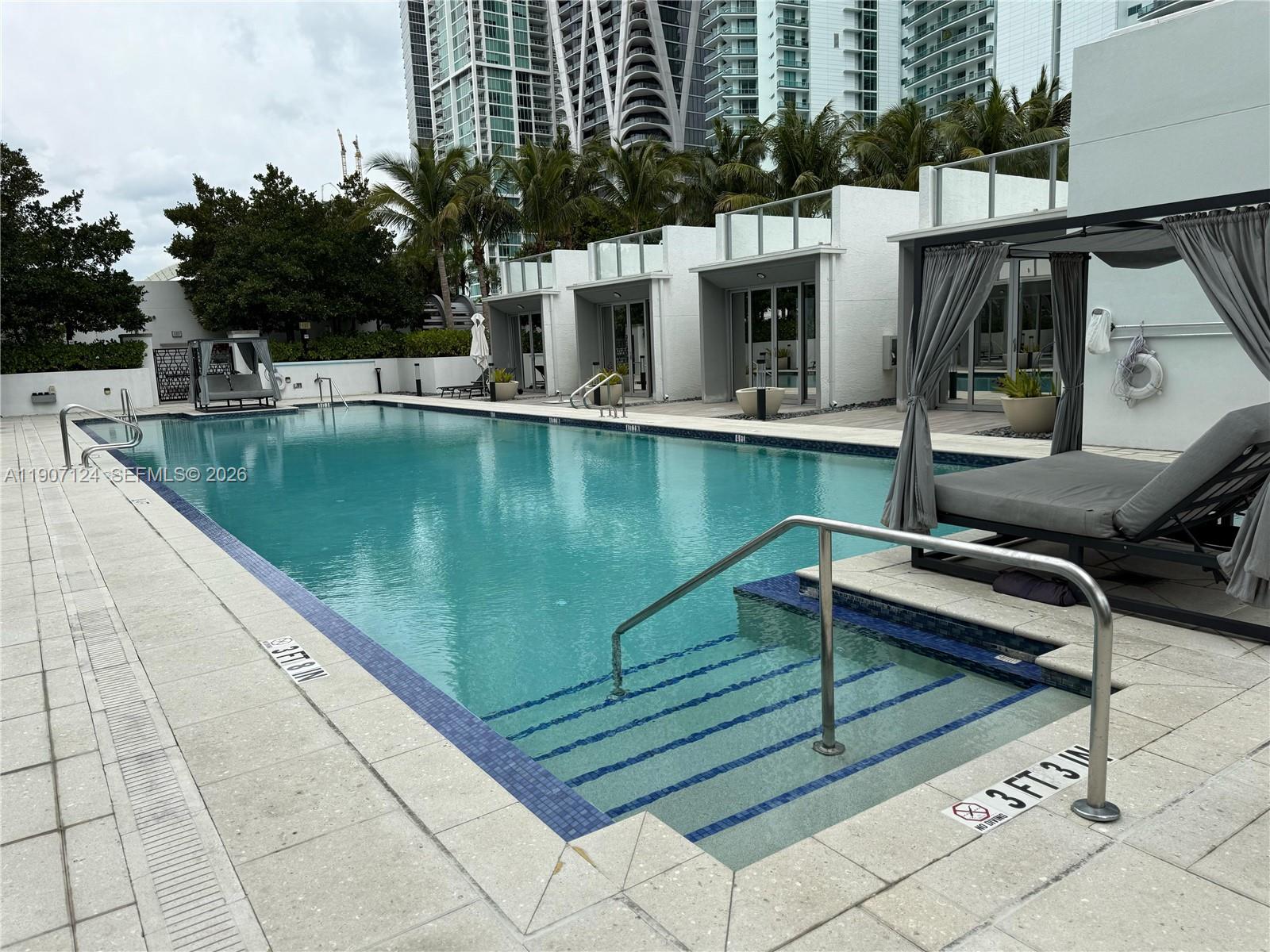851 NE 1st Ave #4811, Miami FL 33132