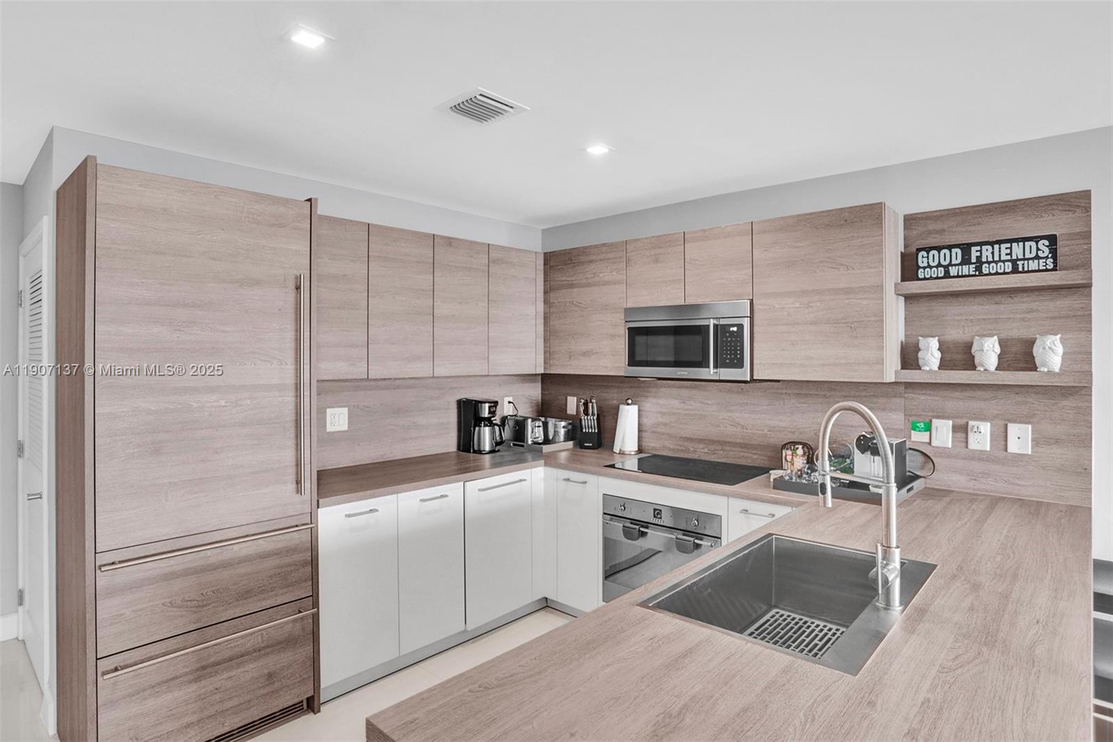400 Sunny Isles Blvd #2021, Sunny Isles Beach FL 33160