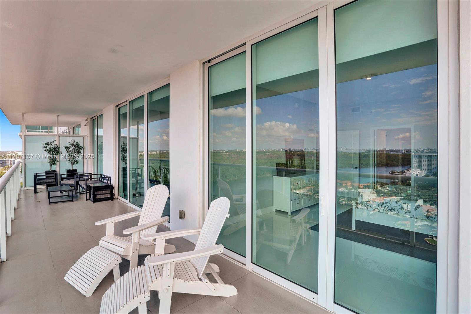 400 Sunny Isles Blvd #2021, Sunny Isles Beach FL 33160