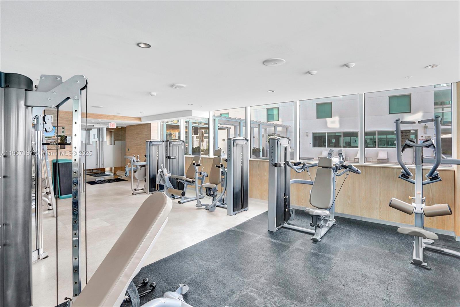 400 Sunny Isles Blvd #2021, Sunny Isles Beach FL 33160