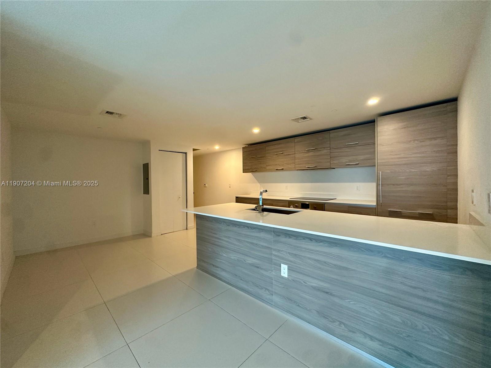 1300 S Miami #3410, Miami FL 33130