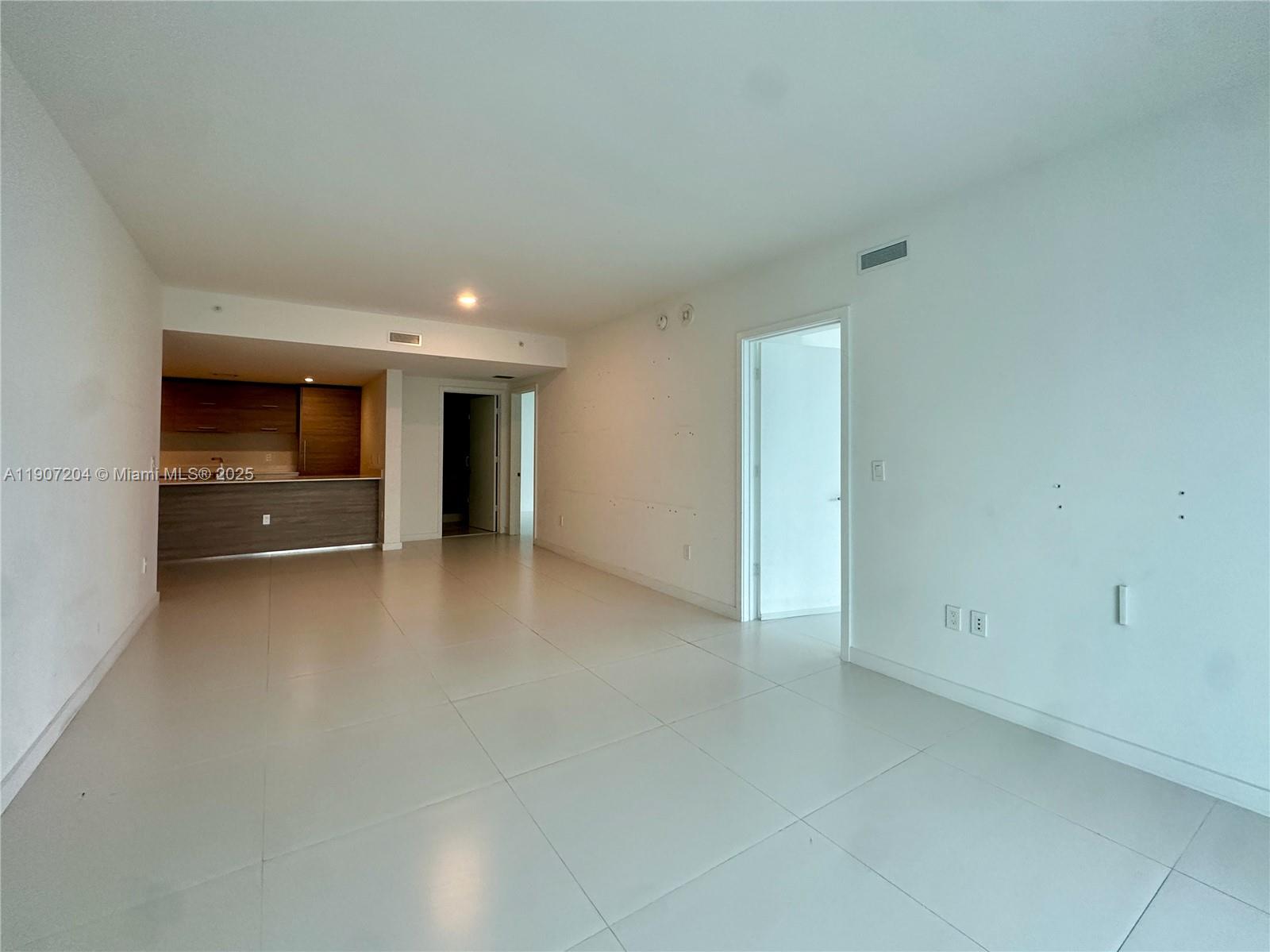 1300 S Miami #3410, Miami FL 33130