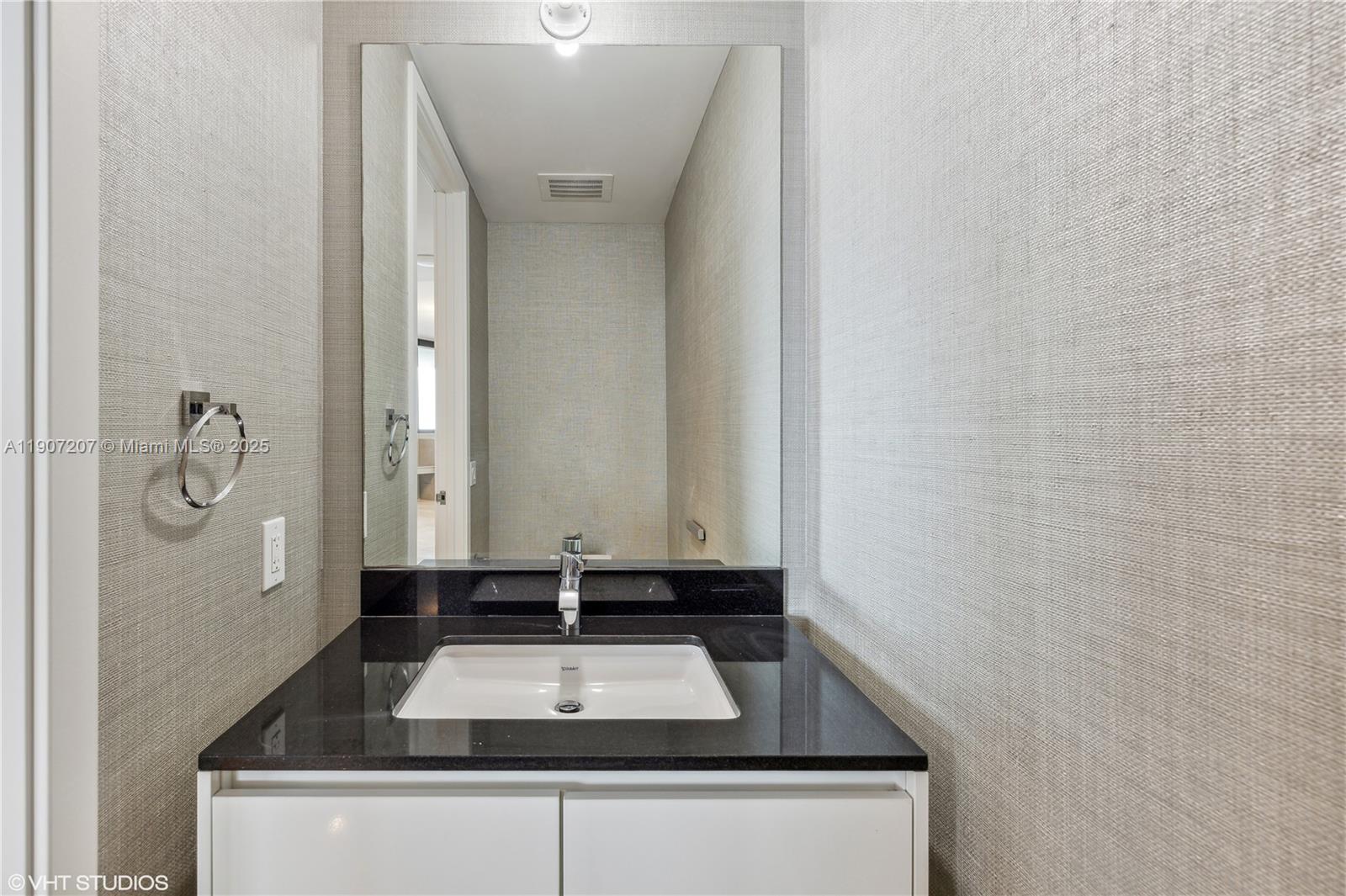 18555 Collins Ave #1101, Sunny Isles Beach FL 33160