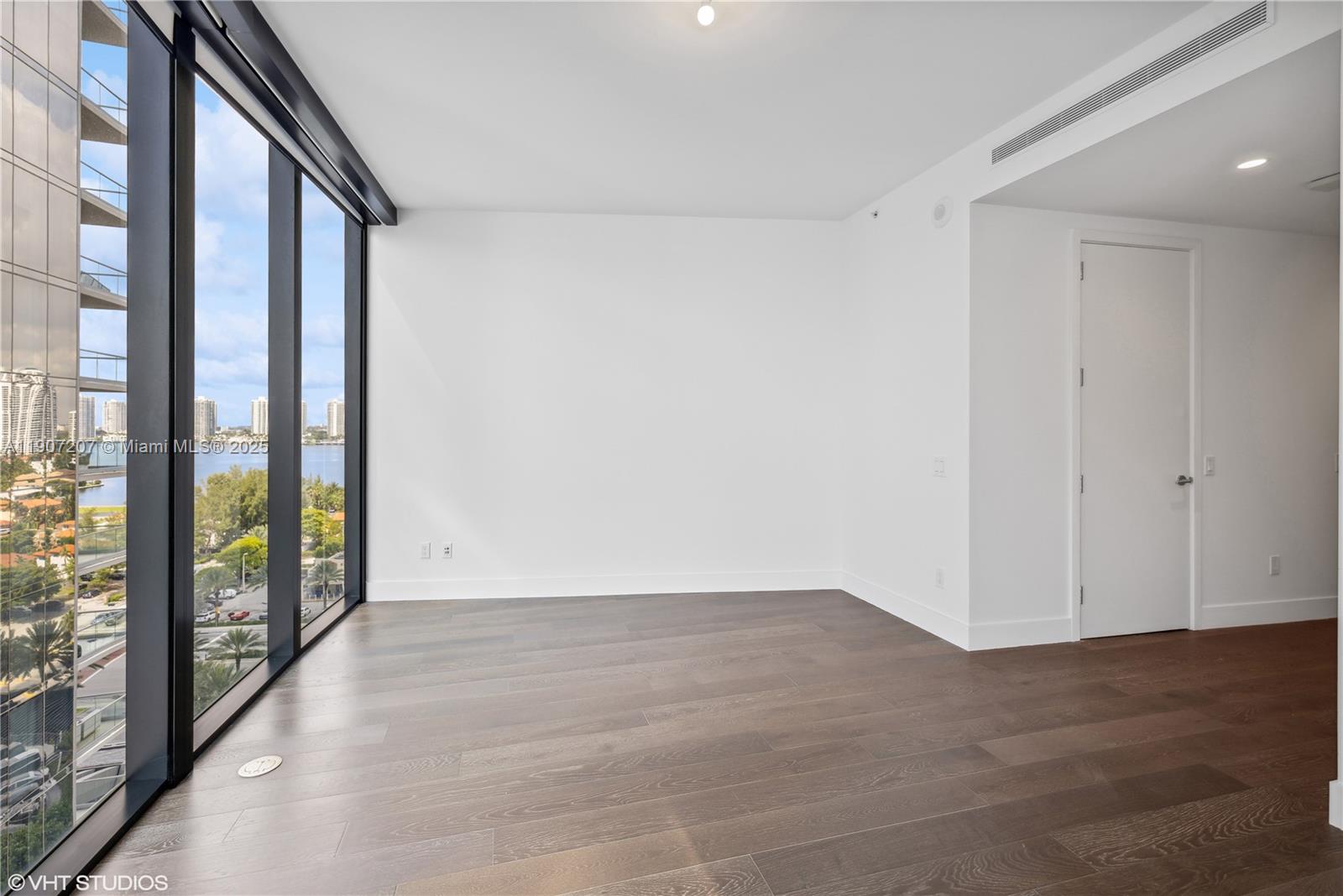 18555 Collins Ave #1101, Sunny Isles Beach FL 33160