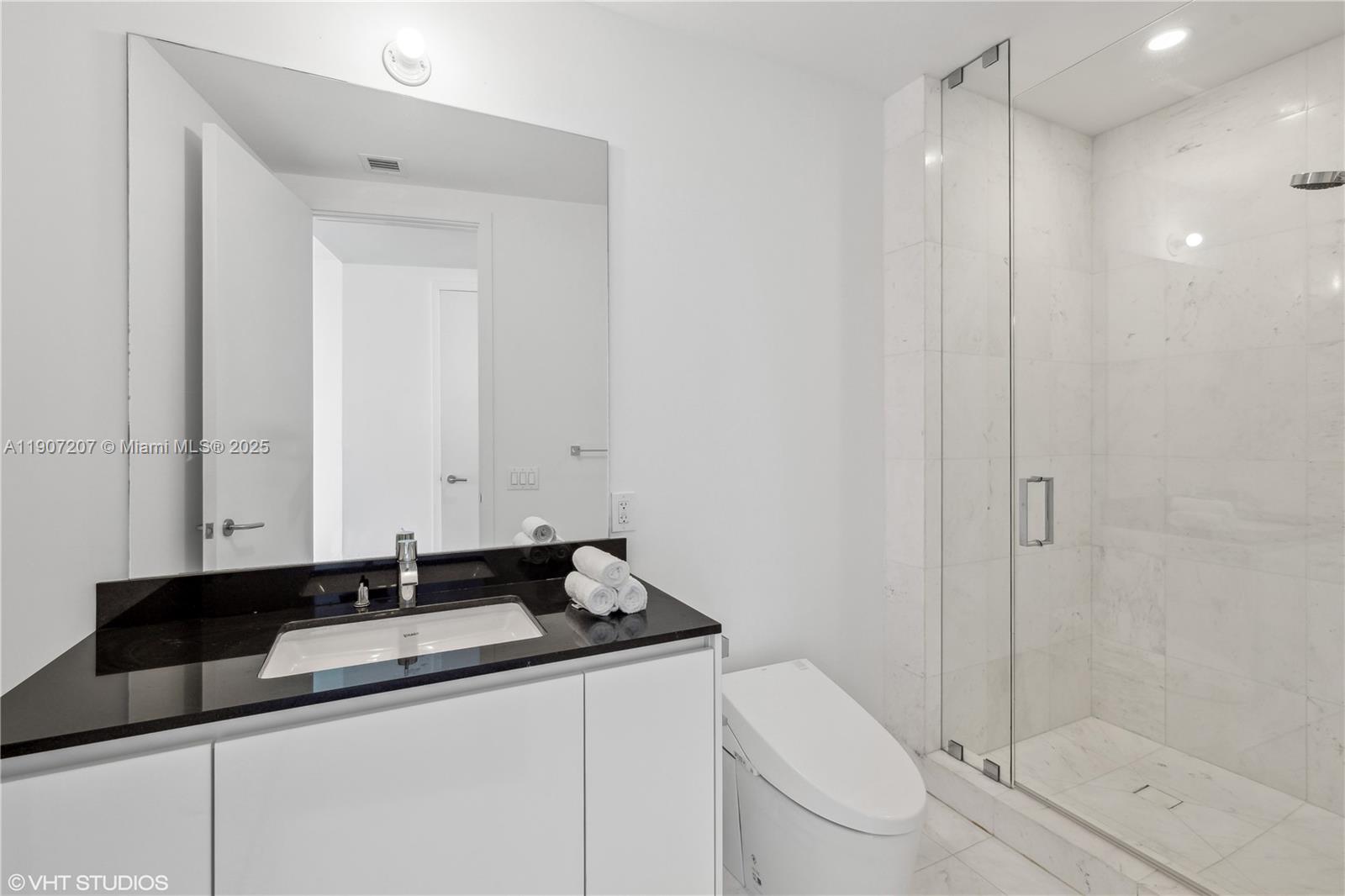 18555 Collins Ave #1101, Sunny Isles Beach FL 33160