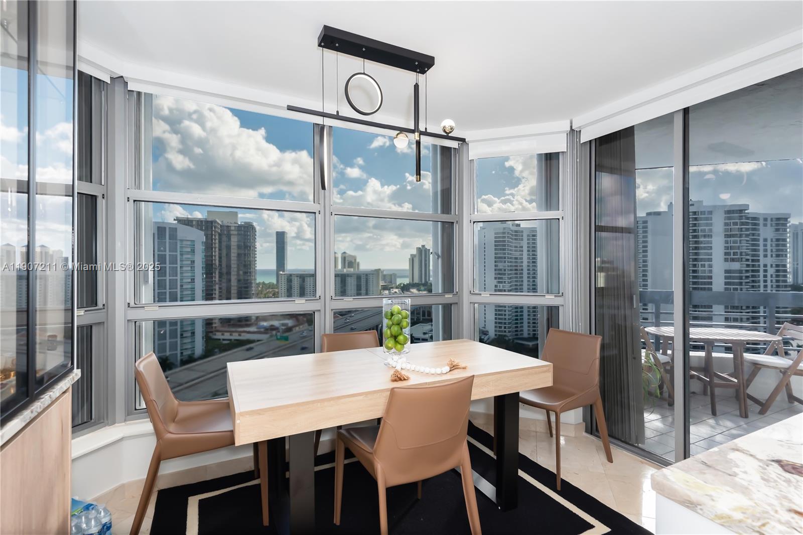 3500 Mystic Pointe Dr #2206, Aventura FL 33180