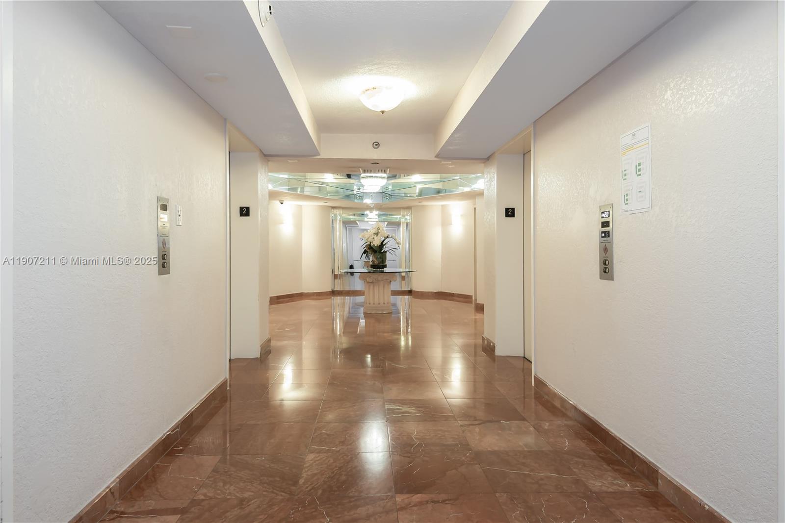 3500 Mystic Pointe Dr #2206, Aventura FL 33180
