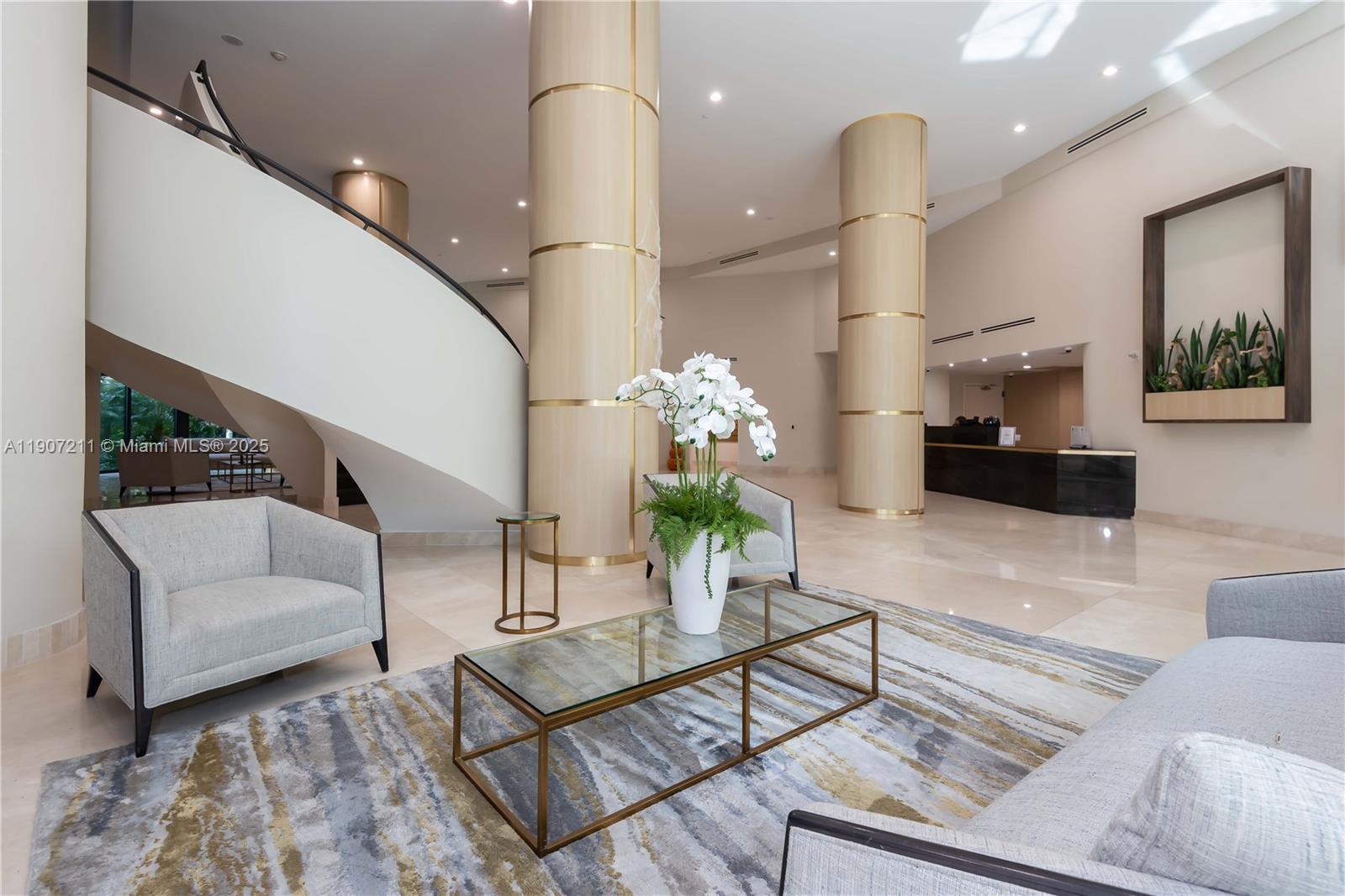 3500 Mystic Pointe Dr #2206, Aventura FL 33180