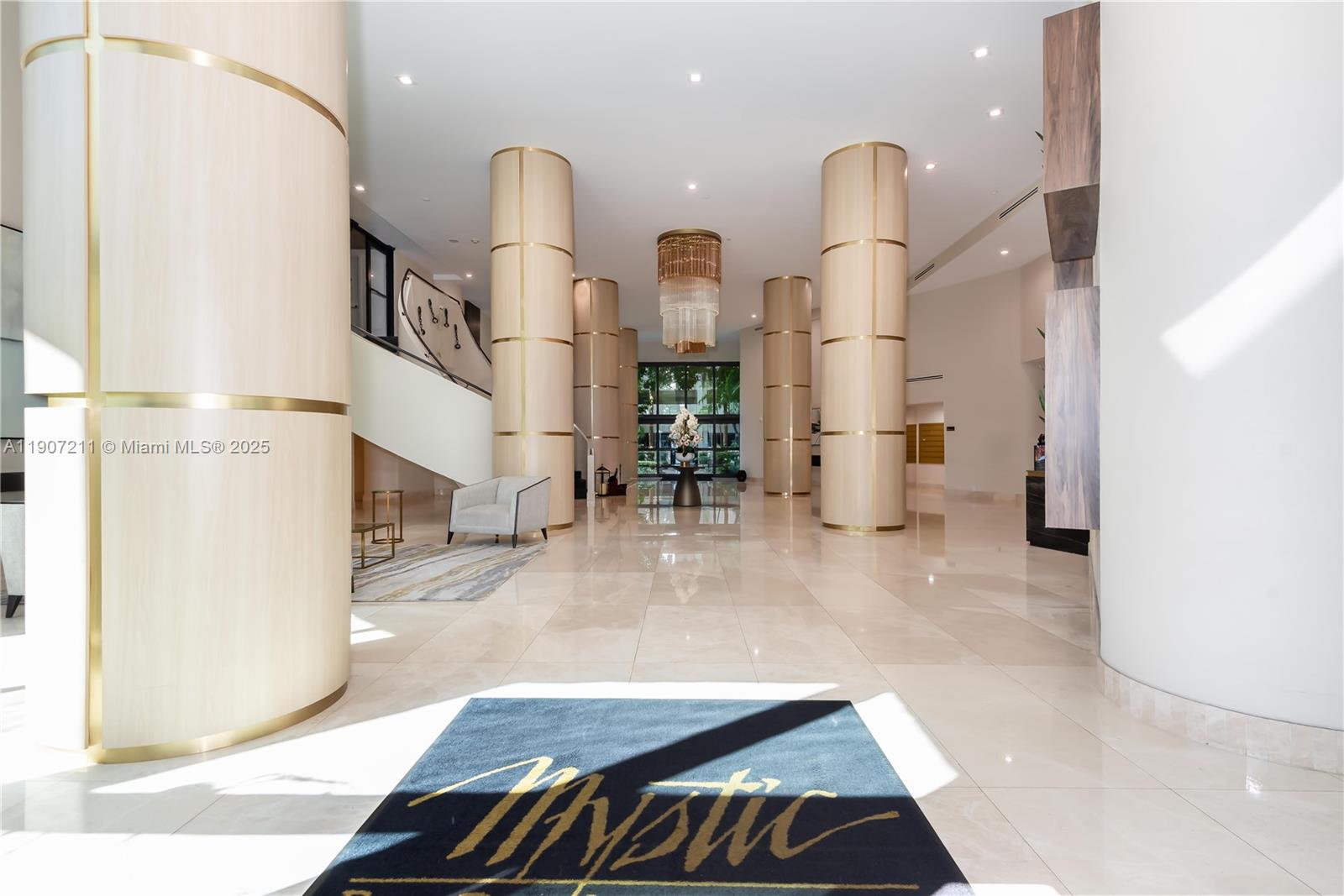 3500 Mystic Pointe Dr #2206, Aventura FL 33180