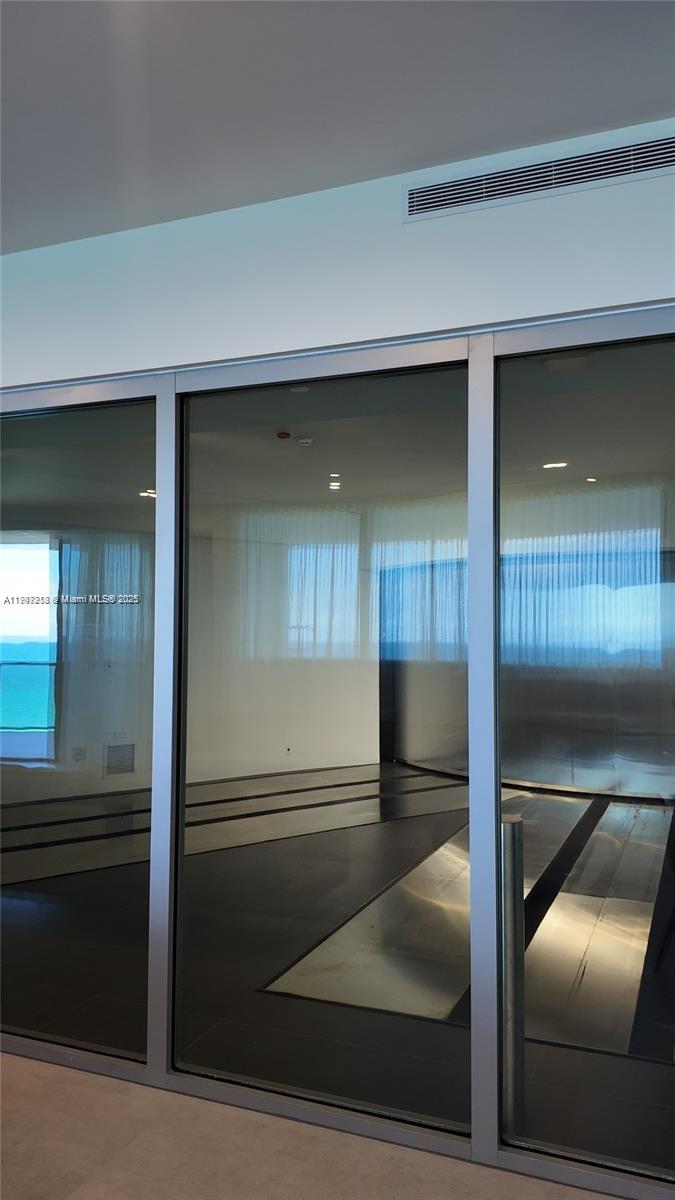 18555 Collins Ave #905, Sunny Isles Beach FL 33160