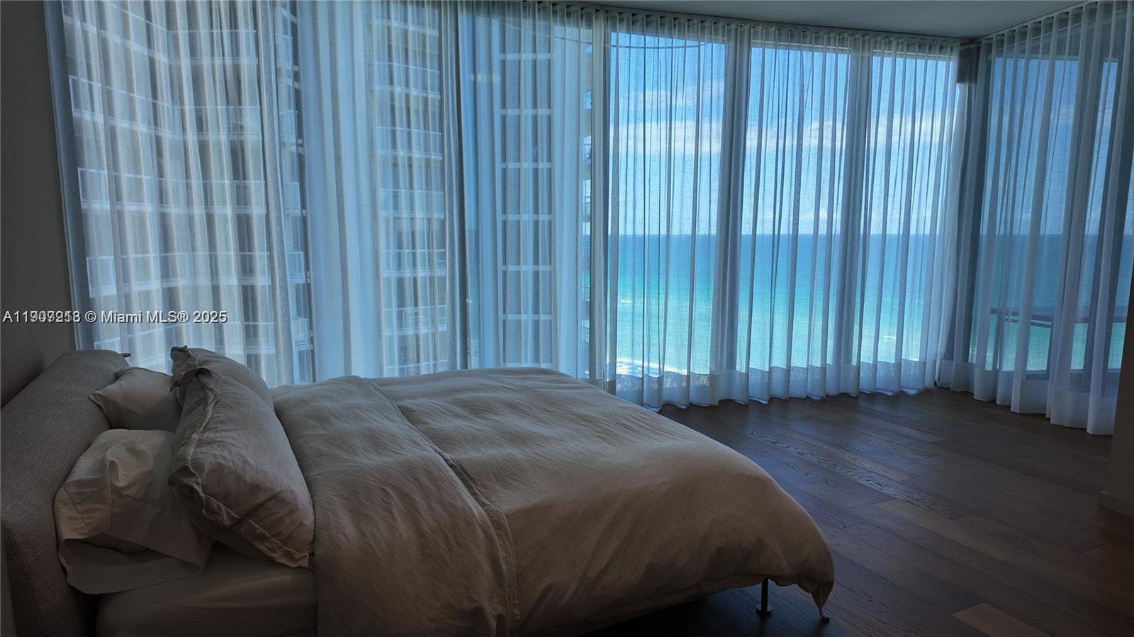 18555 Collins Ave #905, Sunny Isles Beach FL 33160
