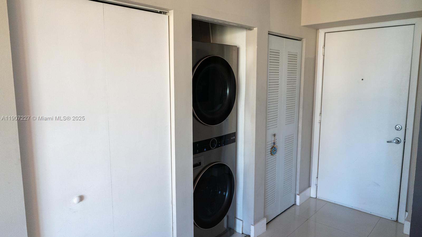133 NE 2nd Ave #3308, Miami FL 33132