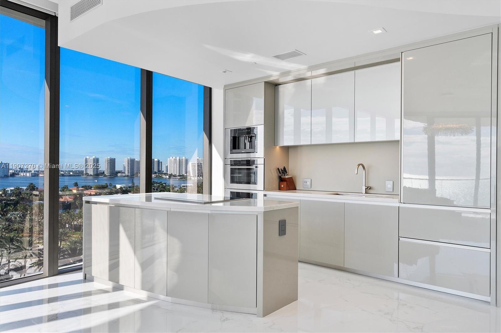 18975 Collins Ave #804, Sunny Isles Beach FL 33160