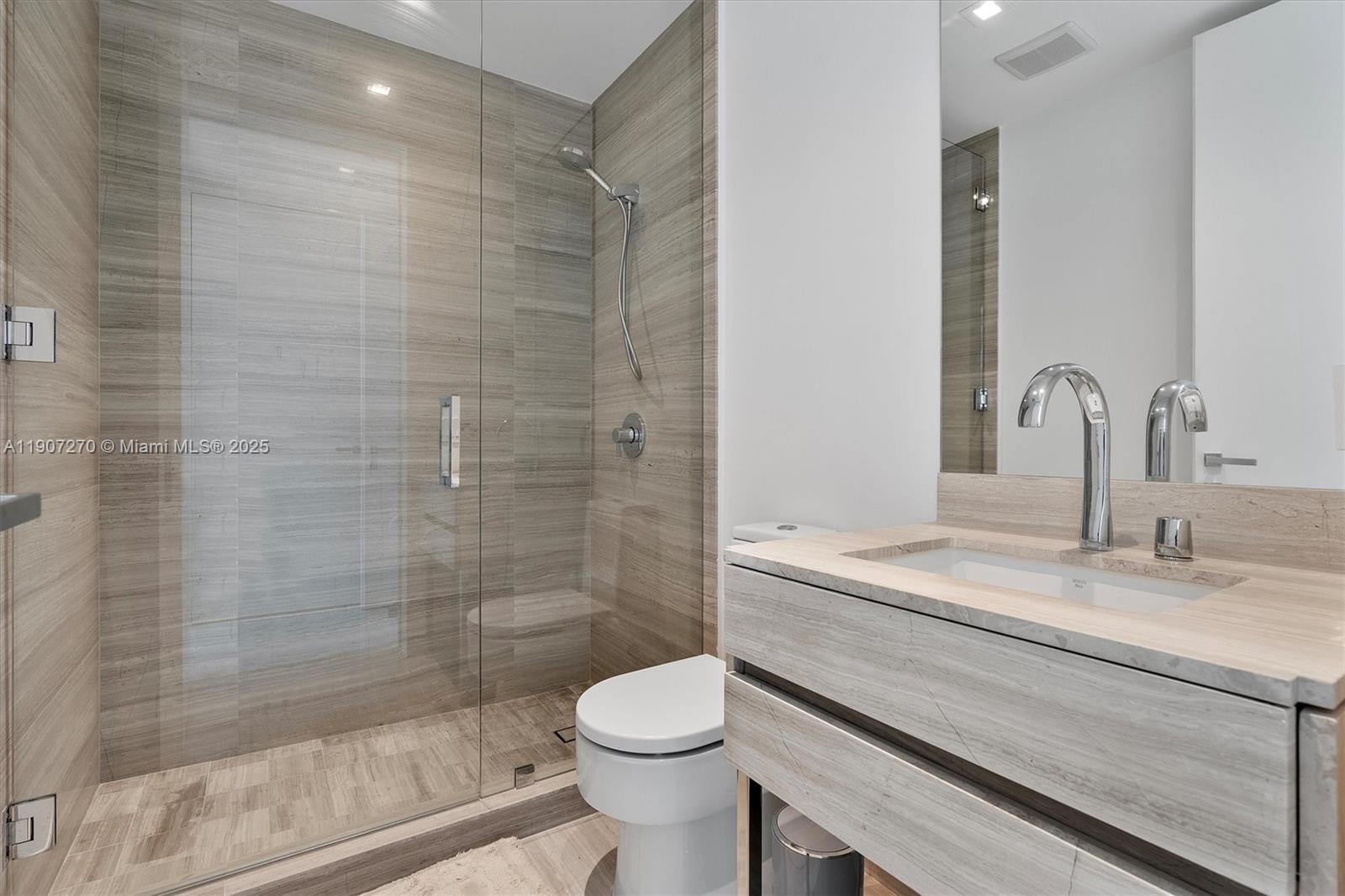 18975 Collins Ave #804, Sunny Isles Beach FL 33160