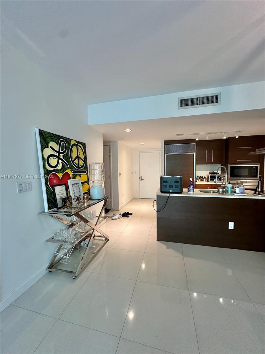 495 Brickell Ave #407, Miami FL 33131