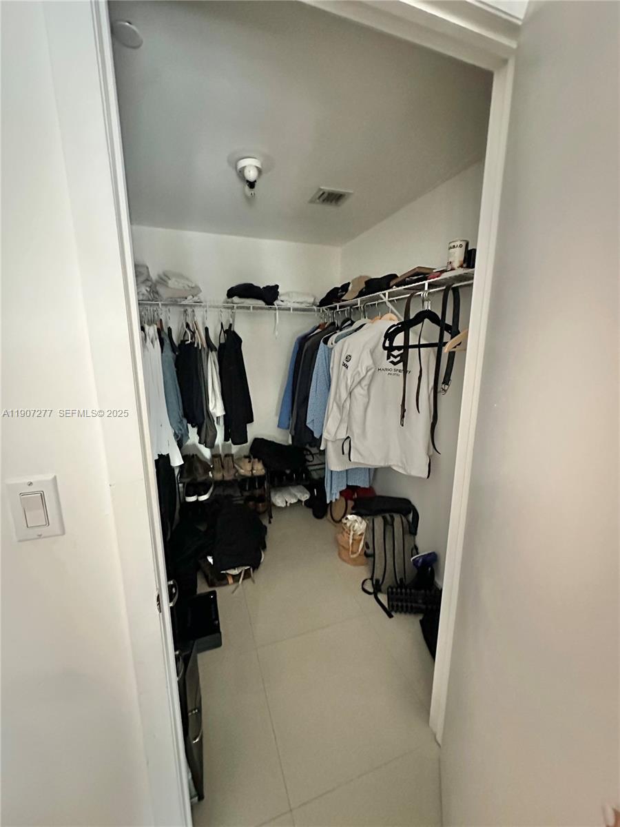 495 Brickell Ave #407, Miami FL 33131