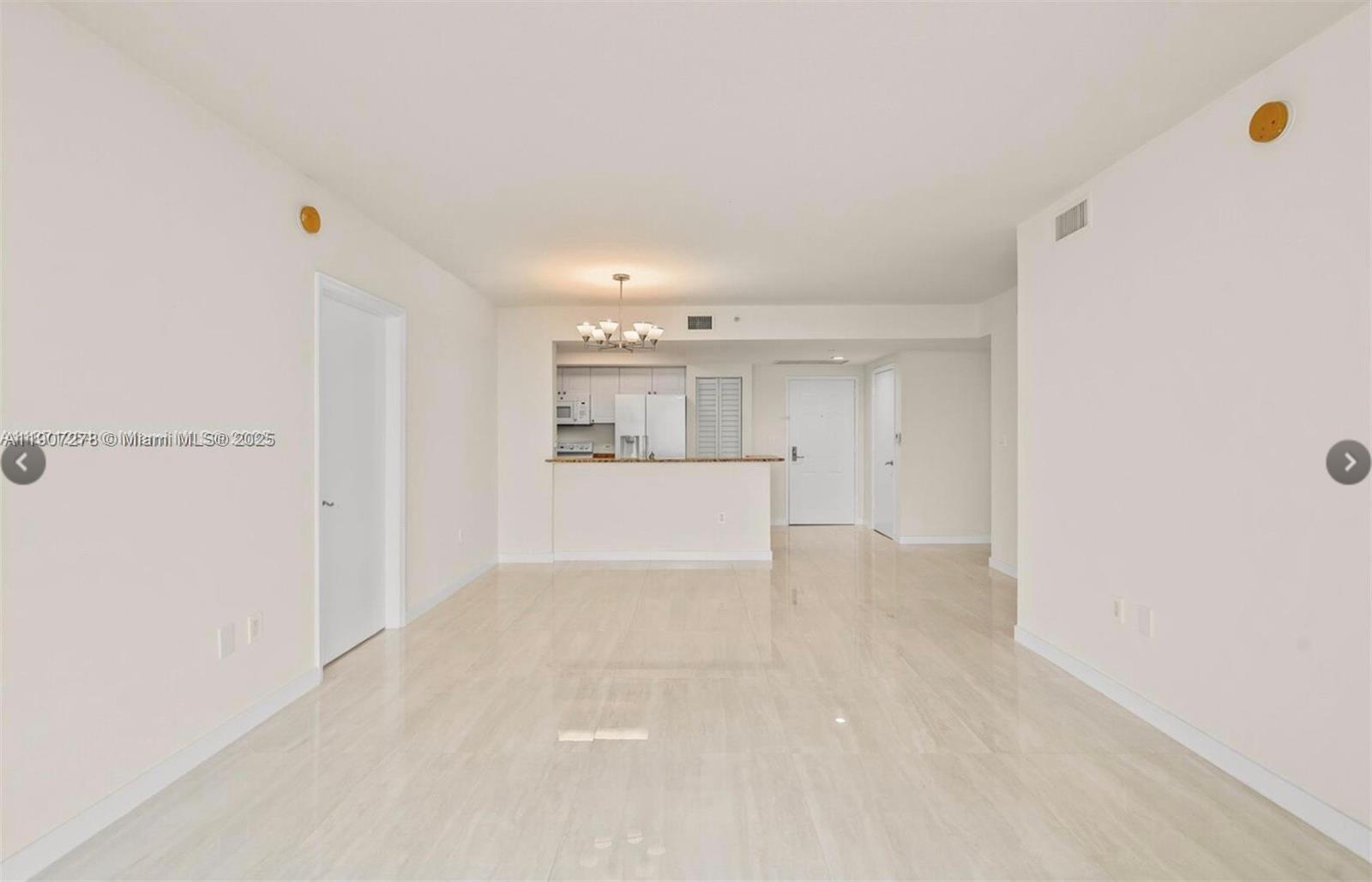 19501 W Country Club Dr #1410, Aventura FL 33180