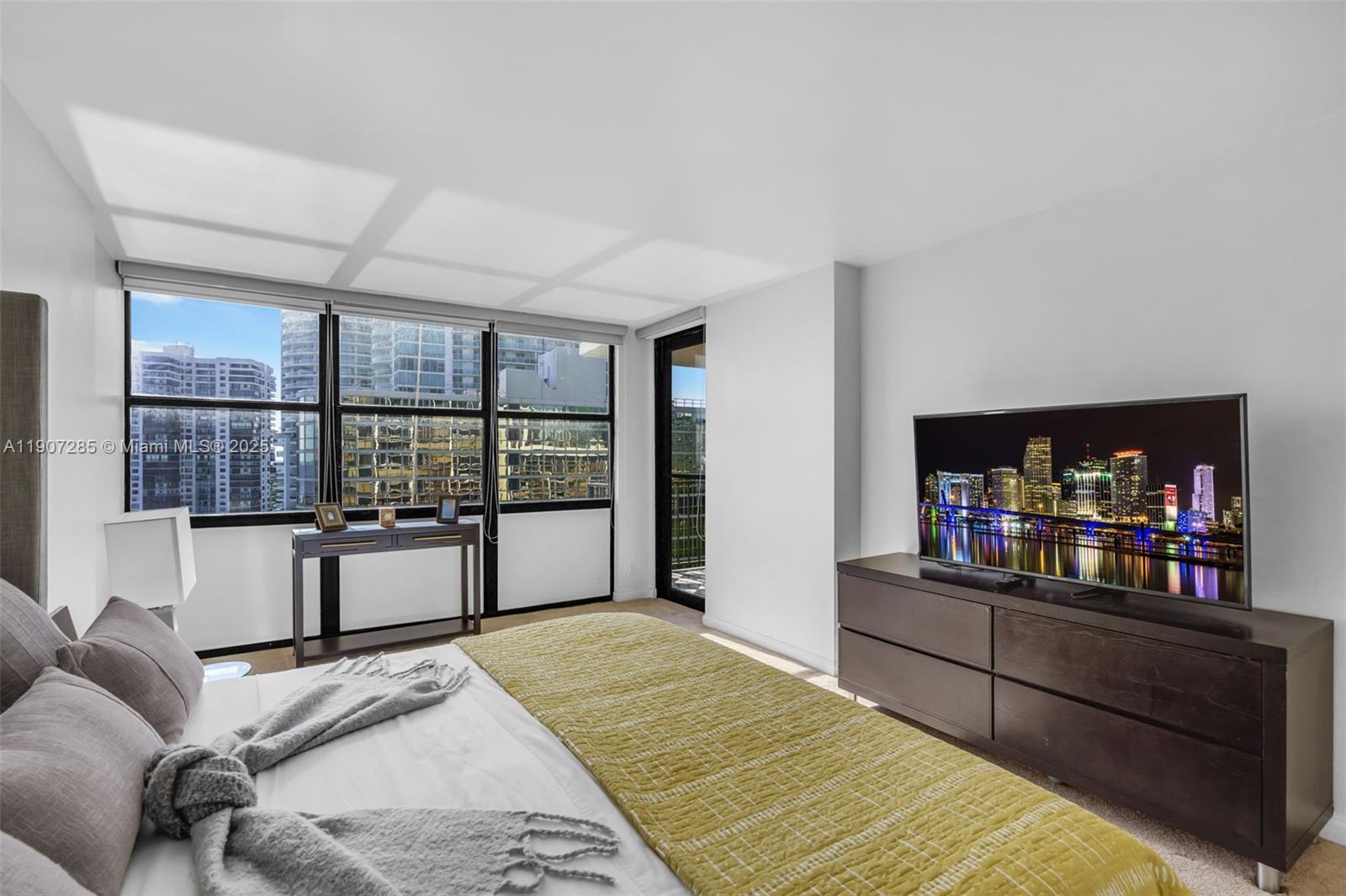 1925 Brickell Ave #1811, Miami FL 33129