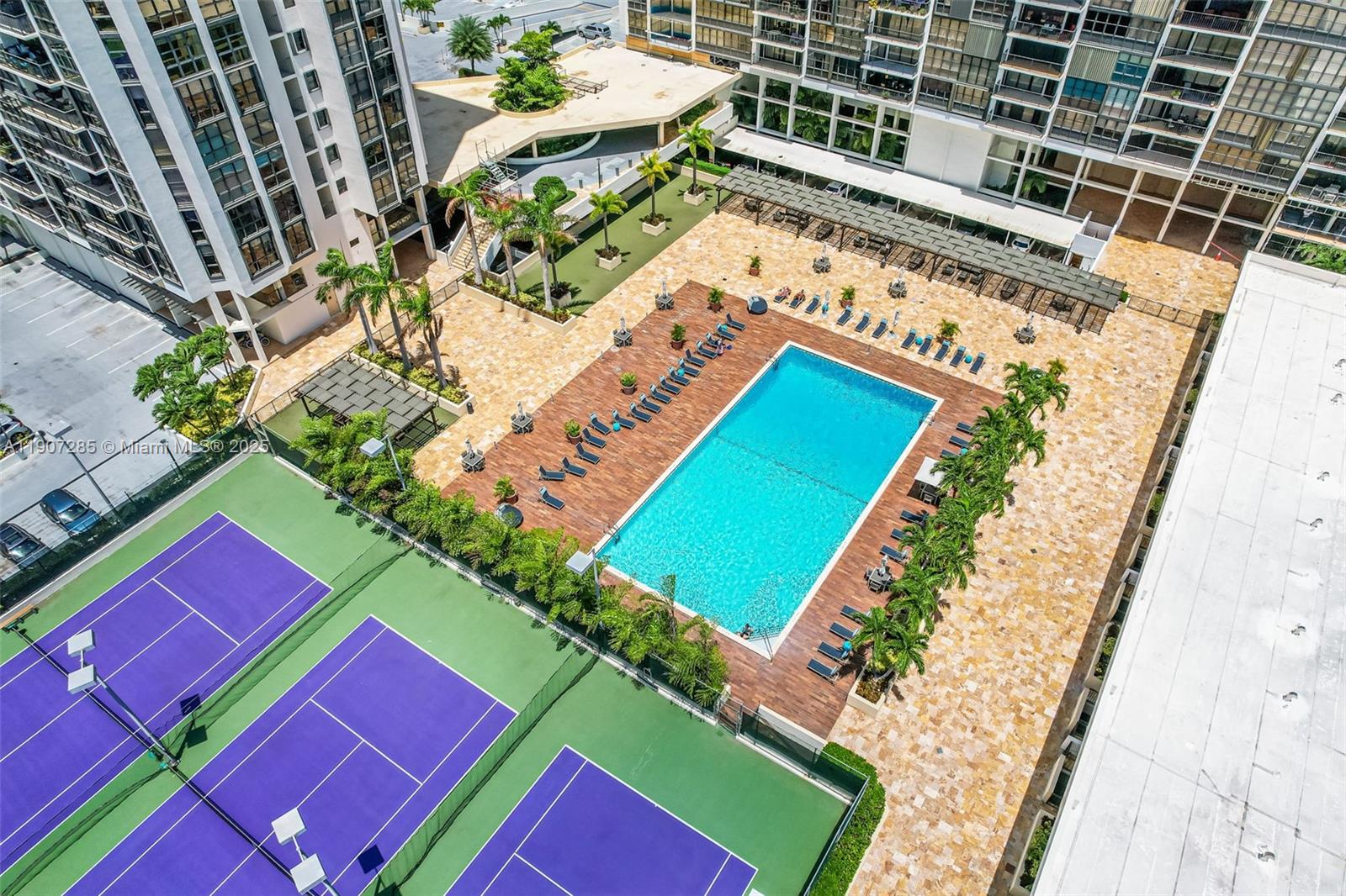 1925 Brickell Ave #1811, Miami FL 33129