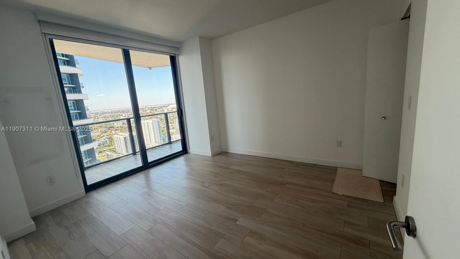 1300 S Miami Ave #3809, Miami FL 33130