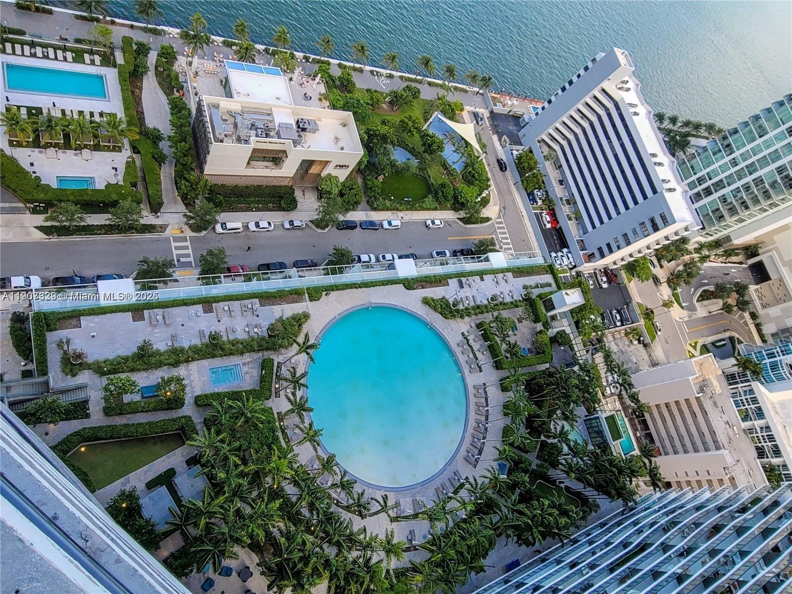 650 NE 32 #2008, Miami FL 33137