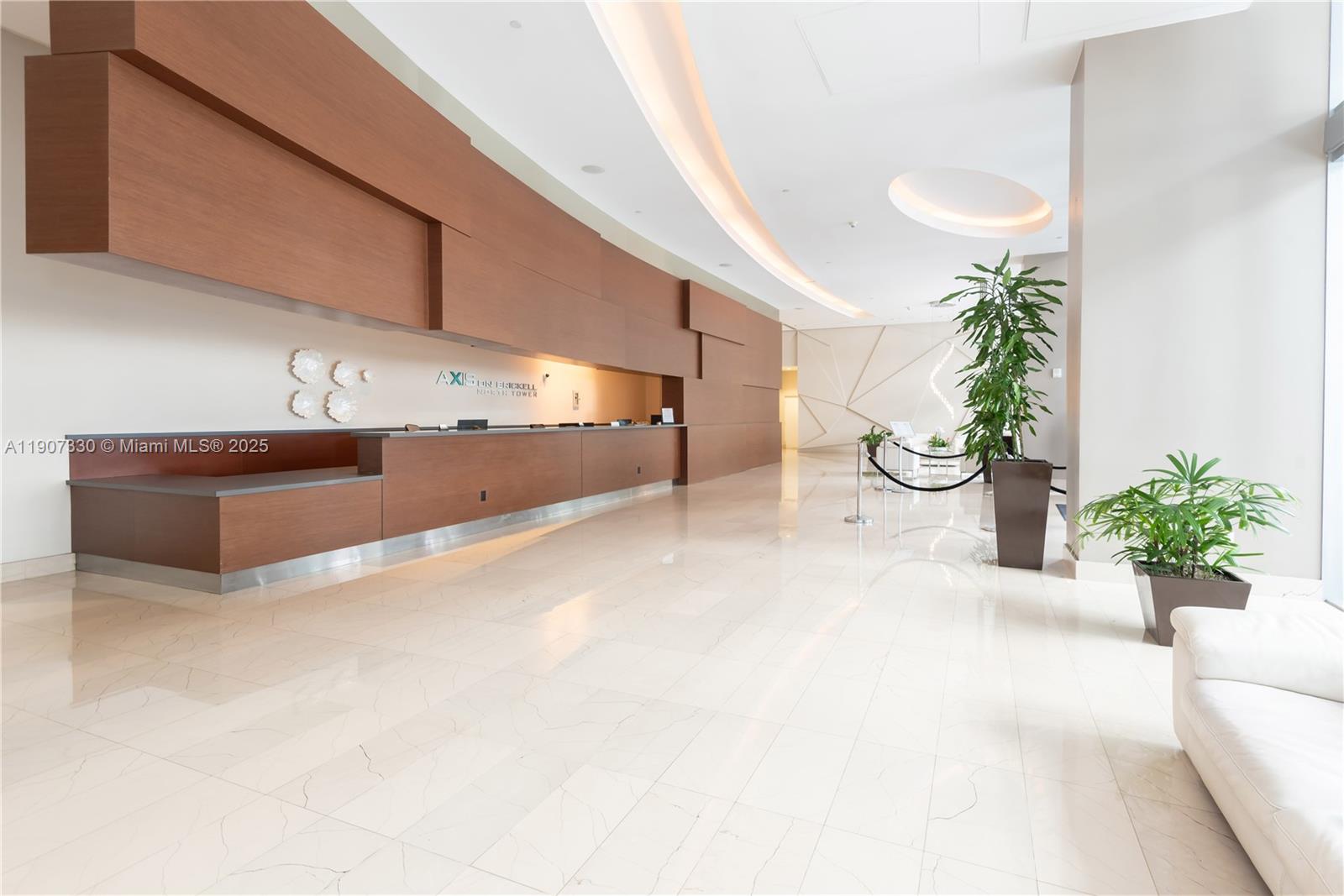 79 SW 12th St #3111-S, Miami FL 33130