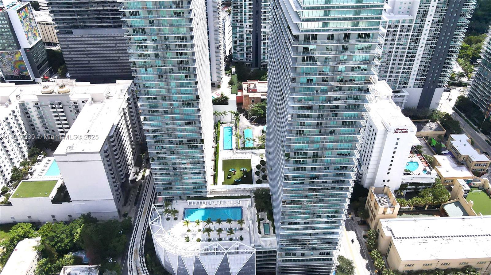 79 SW 12th St #3111-S, Miami FL 33130