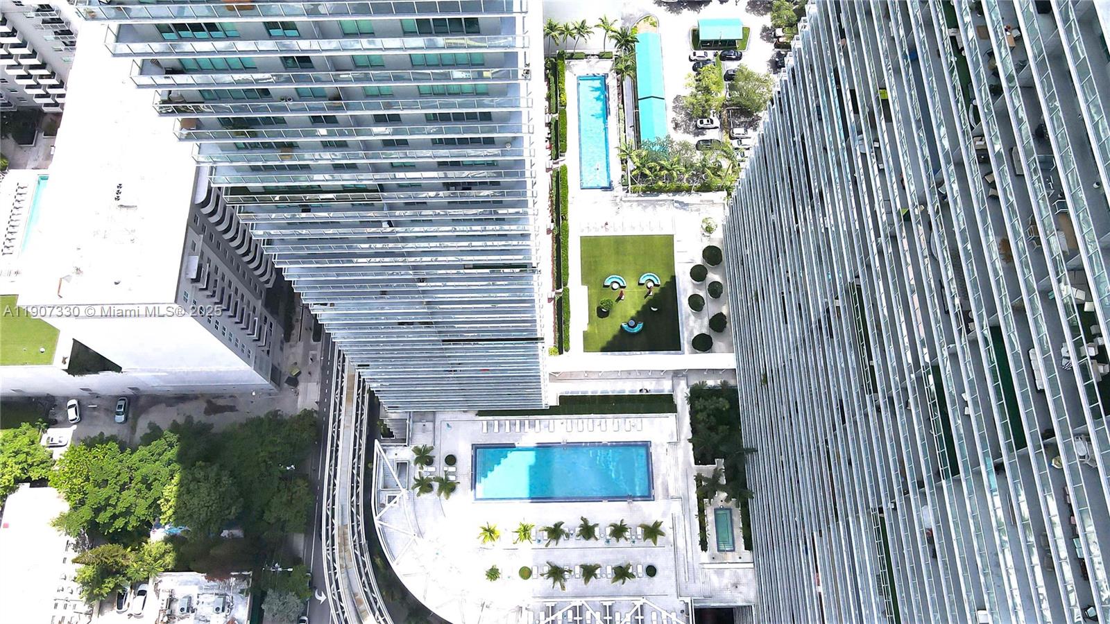 79 SW 12th St #3111-S, Miami FL 33130