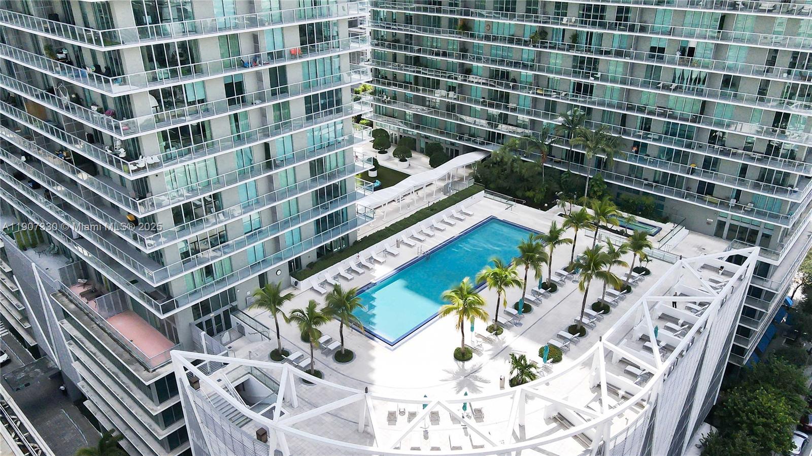 79 SW 12th St #3111-S, Miami FL 33130