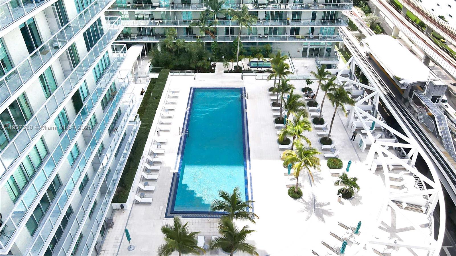 79 SW 12th St #3111-S, Miami FL 33130