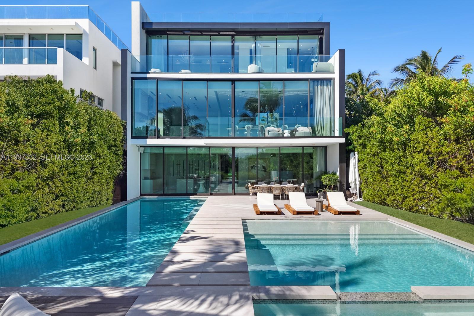 7845 Atlantic Way, Miami Beach FL 33141