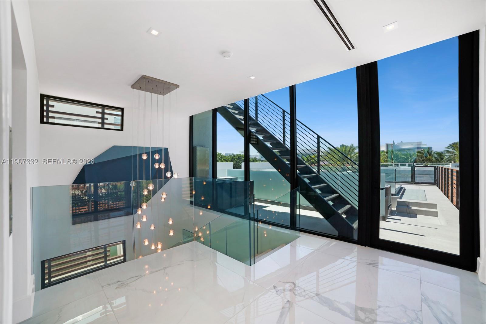 7845 Atlantic Way, Miami Beach FL 33141