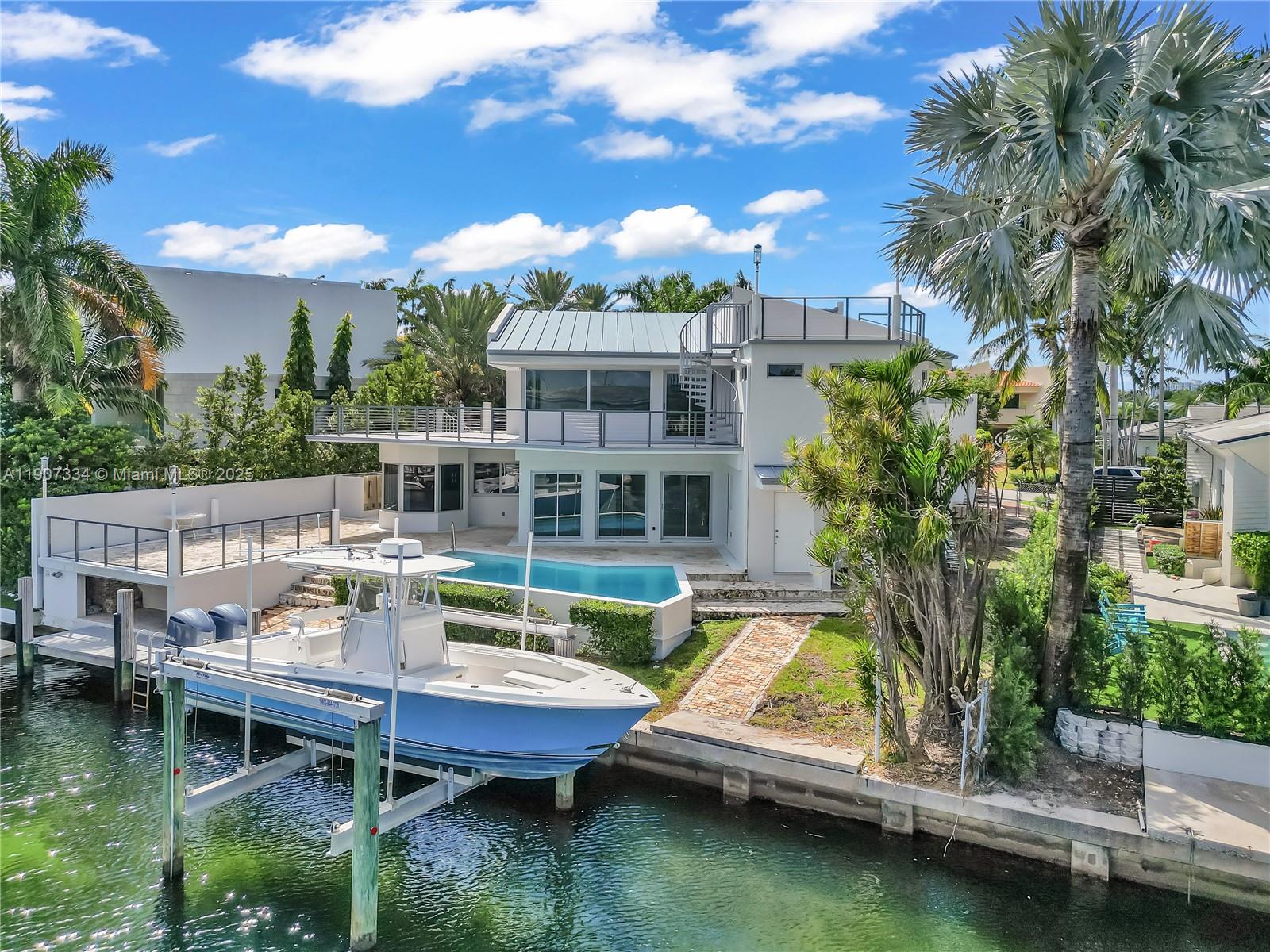 2089 NE 121st Rd, North Miami FL 33181