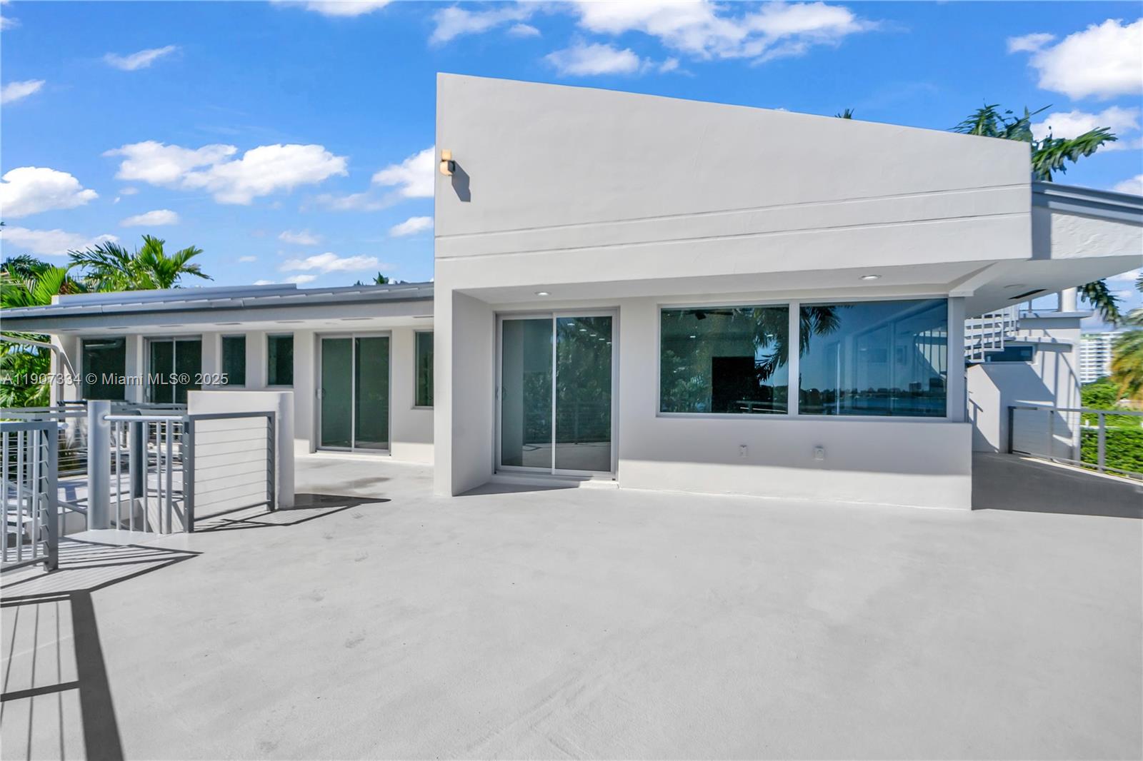 2089 NE 121st Rd, North Miami FL 33181