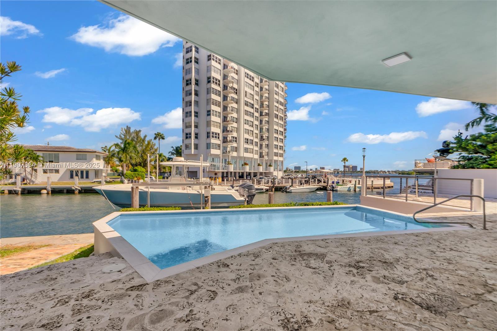 2089 NE 121st Rd, North Miami FL 33181