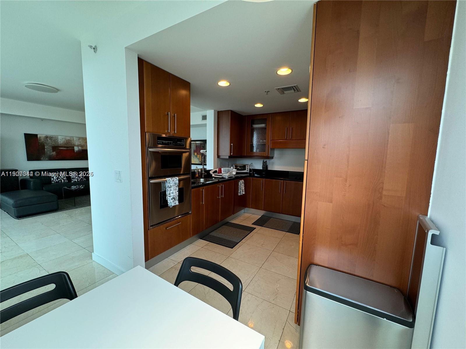 19400 Turnberry Way #631, Aventura FL 33180
