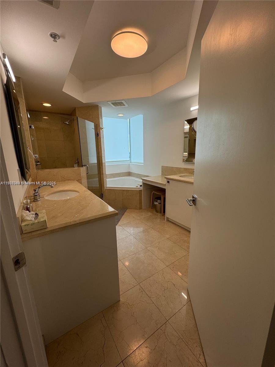 19400 Turnberry Way #631, Aventura FL 33180