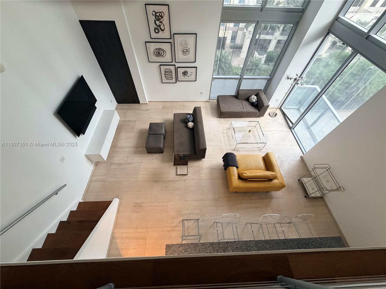 1060 Brickell Ave #613, Miami FL 33131