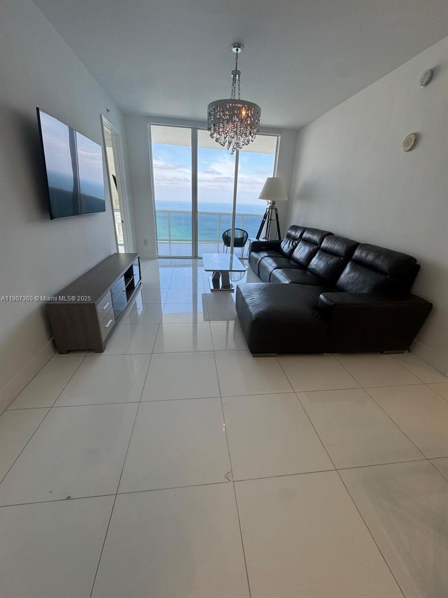 18201 Collins Ave #5402, Sunny Isles Beach FL 33160
