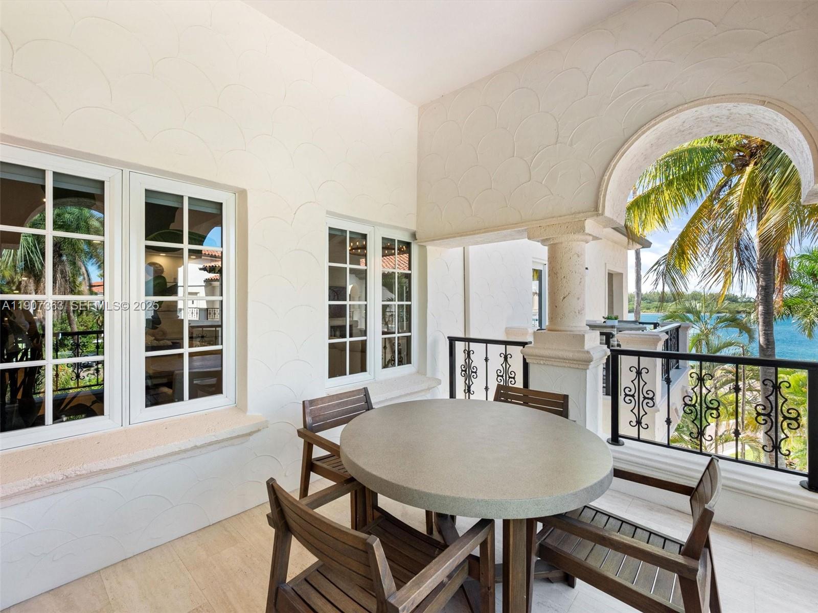 2236 Fisher Island Dr #3306, Miami Beach FL 33109