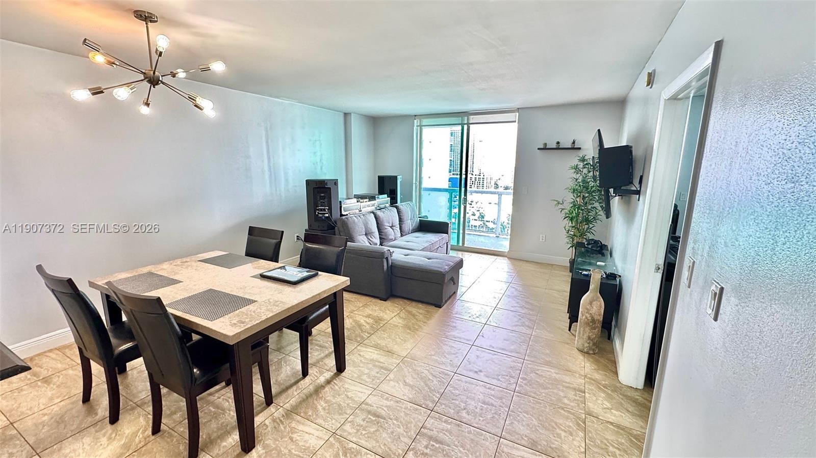 1800 N Bayshore Dr #1906, Miami FL 33132