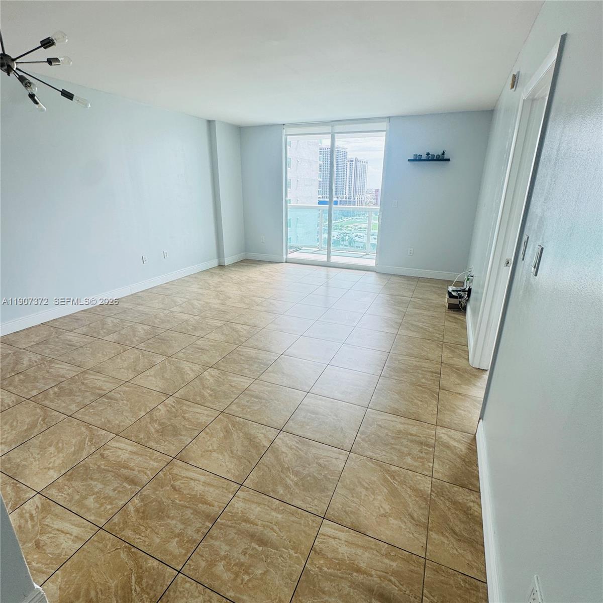 1800 N Bayshore Dr #1906, Miami FL 33132