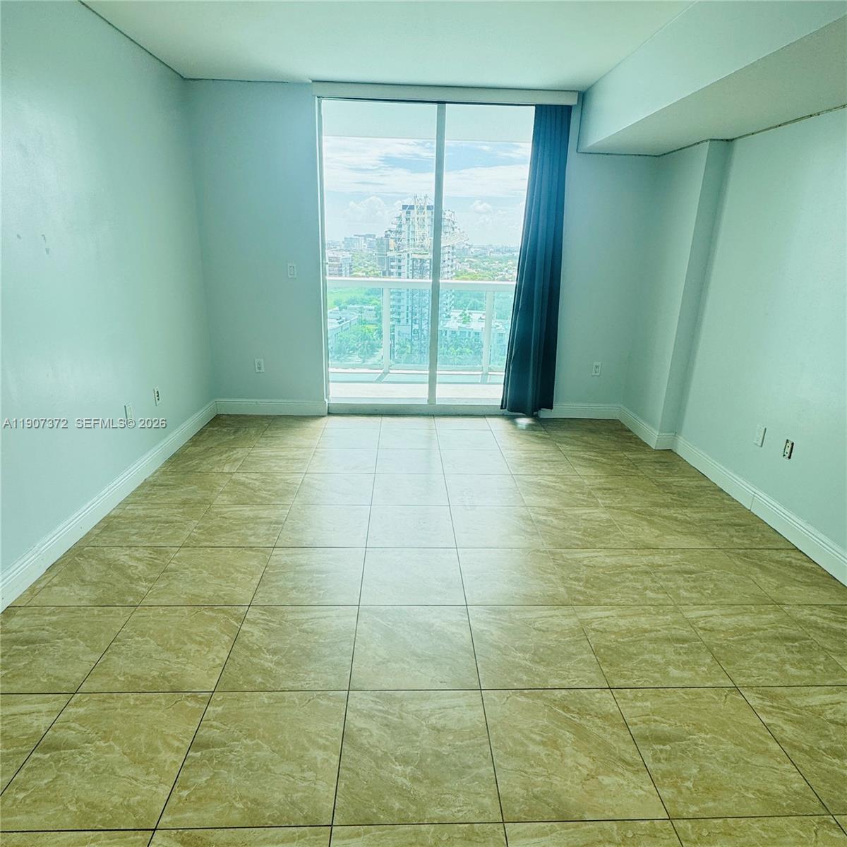 1800 N Bayshore Dr #1906, Miami FL 33132
