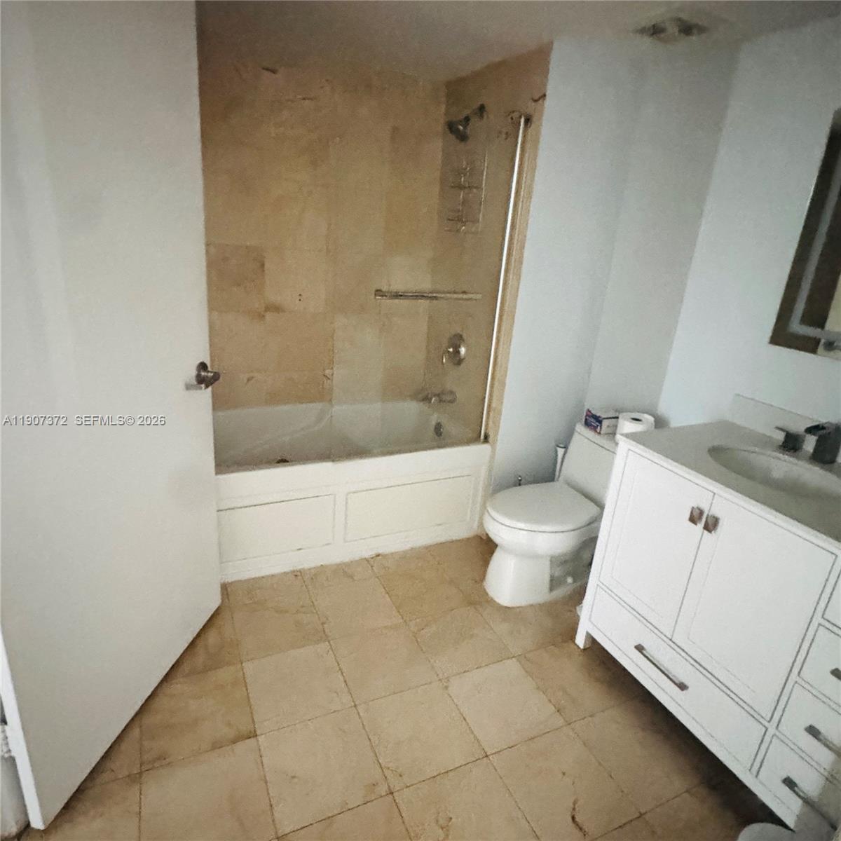 1800 N Bayshore Dr #1906, Miami FL 33132